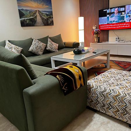 Beautiful, Great Equipped 122 M Holiday Apartment Near Majorelle Garden And Gueliz With Pool Views And A Large Balcony And Terrace Marrakesh Exterior photo