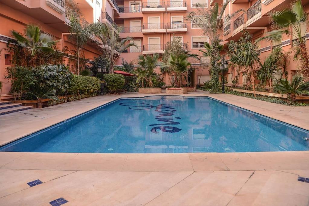 Beautiful, Great Equipped 122 M Holiday Apartment Near Majorelle Garden And Gueliz With Pool Views And A Large Balcony And Terrace Marrakesh Exterior photo