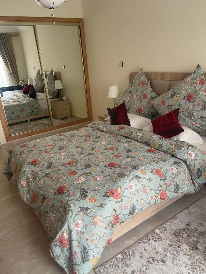 Beautiful, Great Equipped 122 M Holiday Apartment Near Majorelle Garden And Gueliz With Pool Views And A Large Balcony And Terrace Marrakesh Exterior photo