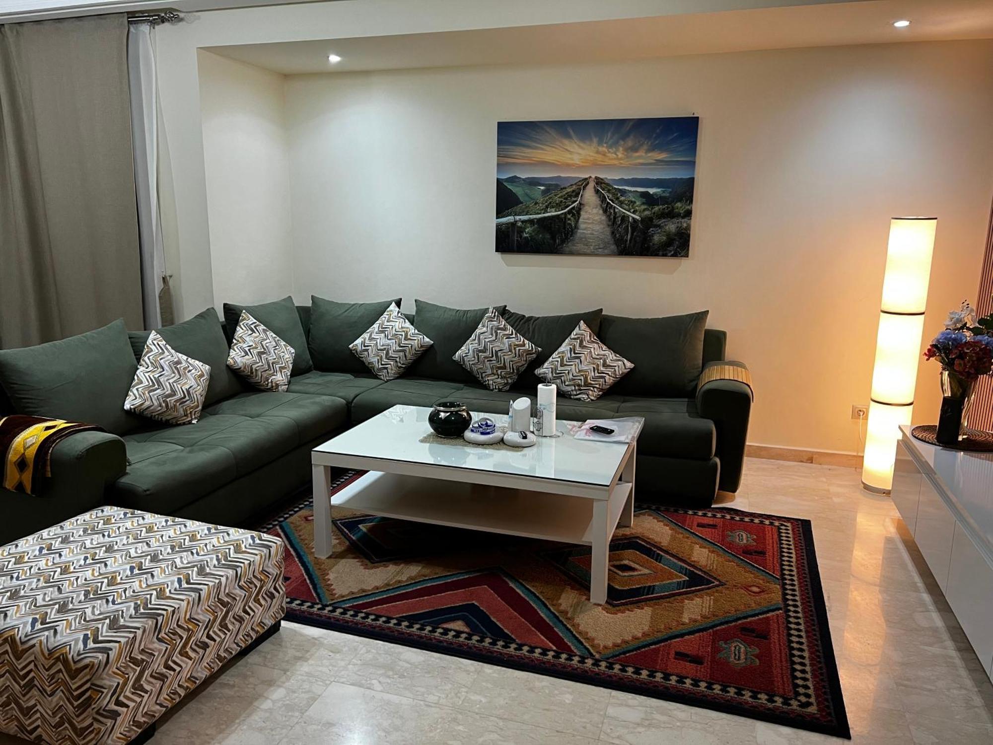 Beautiful, Great Equipped 122 M Holiday Apartment Near Majorelle Garden And Gueliz With Pool Views And A Large Balcony And Terrace Marrakesh Exterior photo